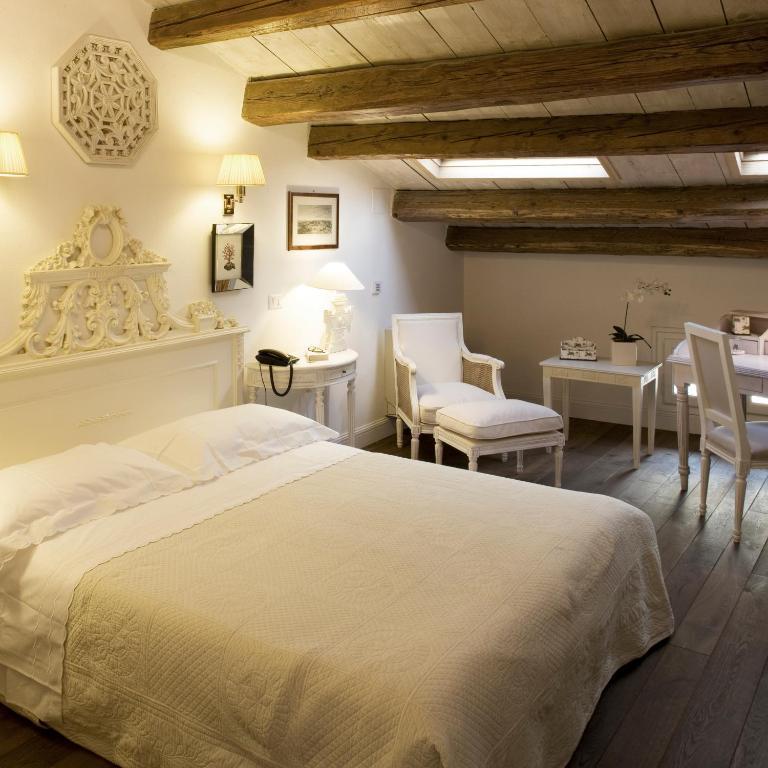 M Club De Luxe B&B Ravena Quarto foto