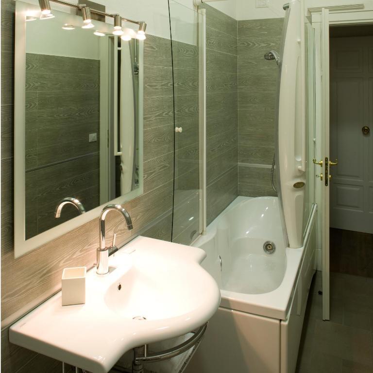 M Club De Luxe B&B Ravena Quarto foto